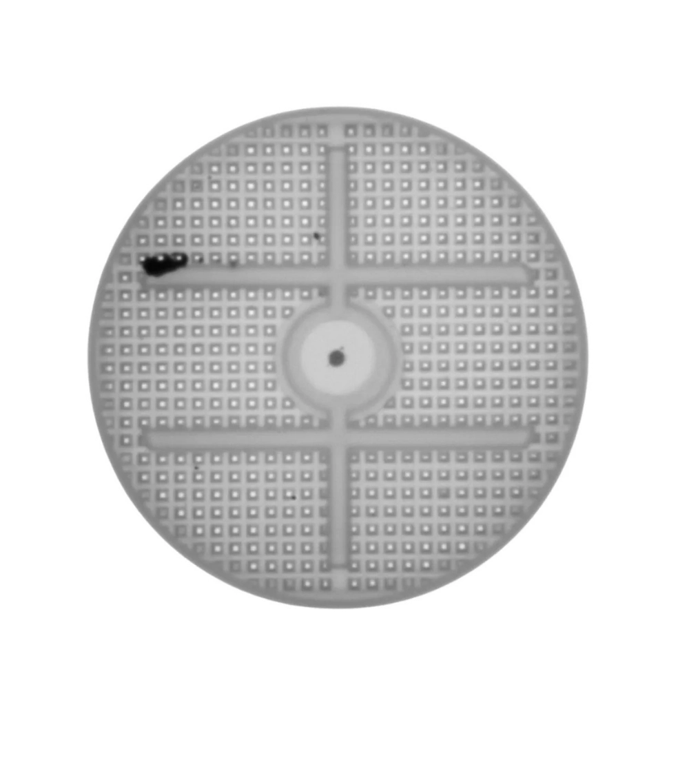 Short moulding and choked neck defect on plastic container