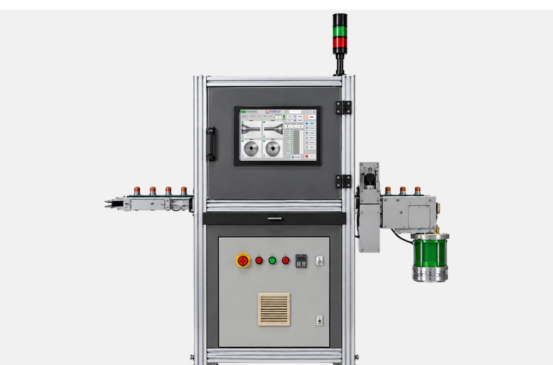 FDIS machine front view with live 4-camera software on industrial monitor